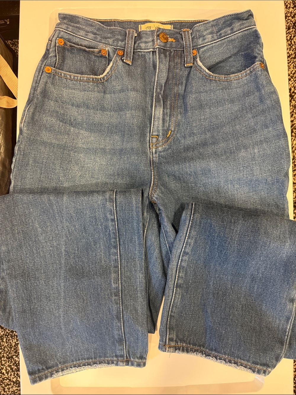 Madewell Straight-Leg Jeans in Classic Blue